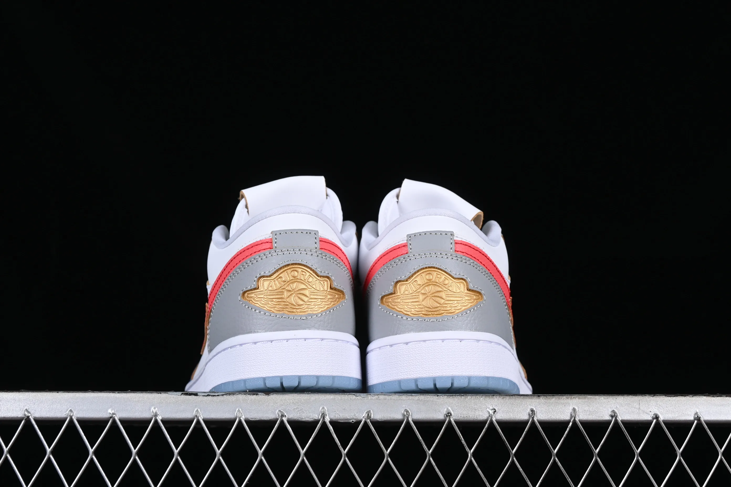 All categories Air Jordan Jordan series basketball shoes Air Jordan 1 Low G version pure original Air Jordan 1 Low "Philippines" AJ1 Joe 1 color matching low-top cultural casual sneakers FN8901-164